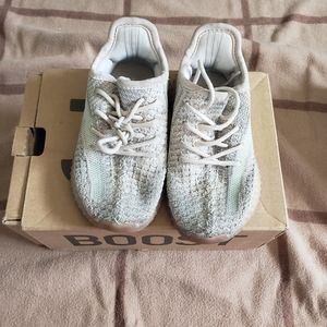 SOLD ELSEWHERE Yeezy sneakers